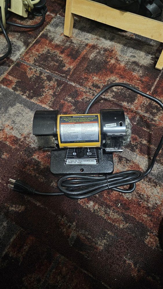 Central Machinery 3" Multipurpose Bench Grinder (Item 43533)