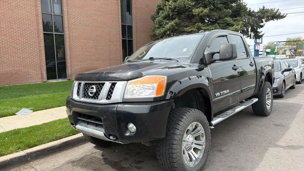 2013 NISSAN TITAN PRO-4X