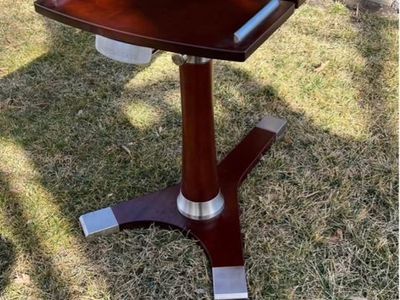 Good condition FRONTGATE Executive Laptop Caddy