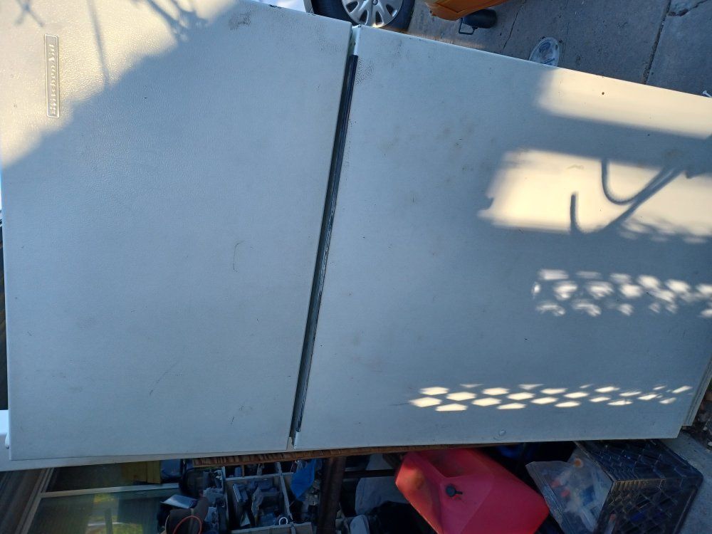 Kitchen Aid refrigerator