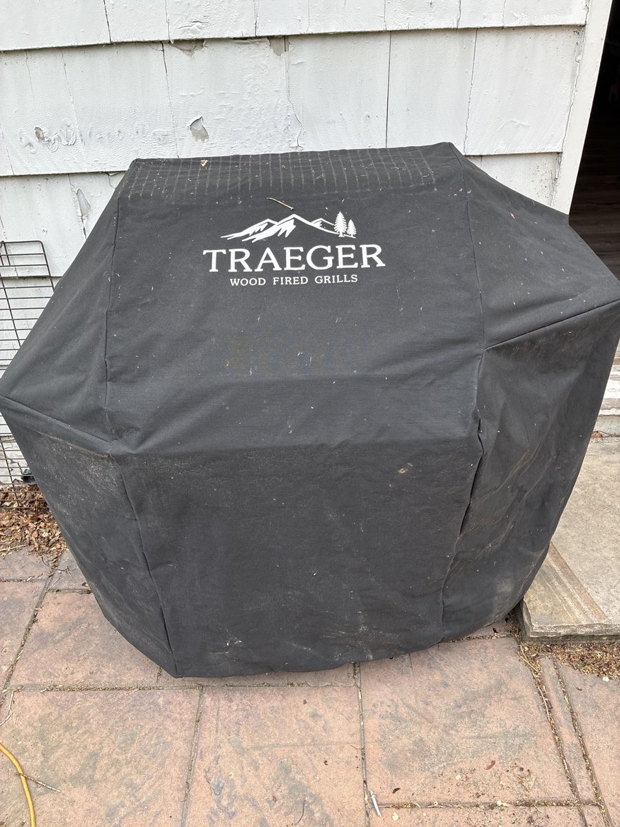 Traeger Silverton