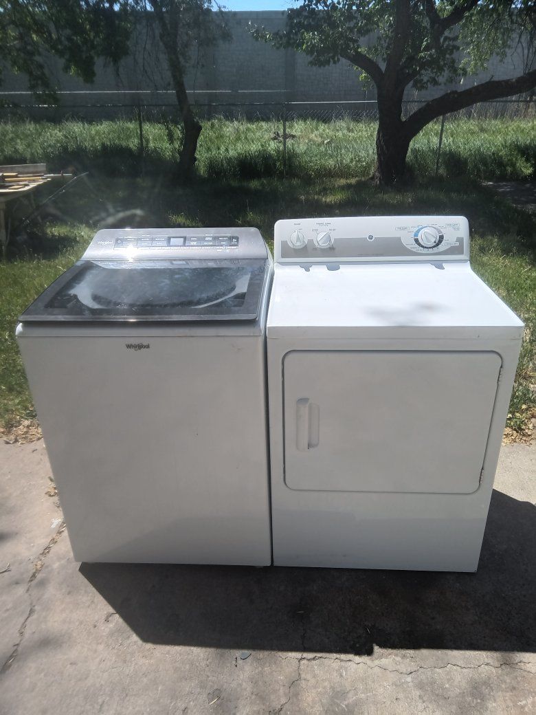 Whirlpool washer GE electric dryer