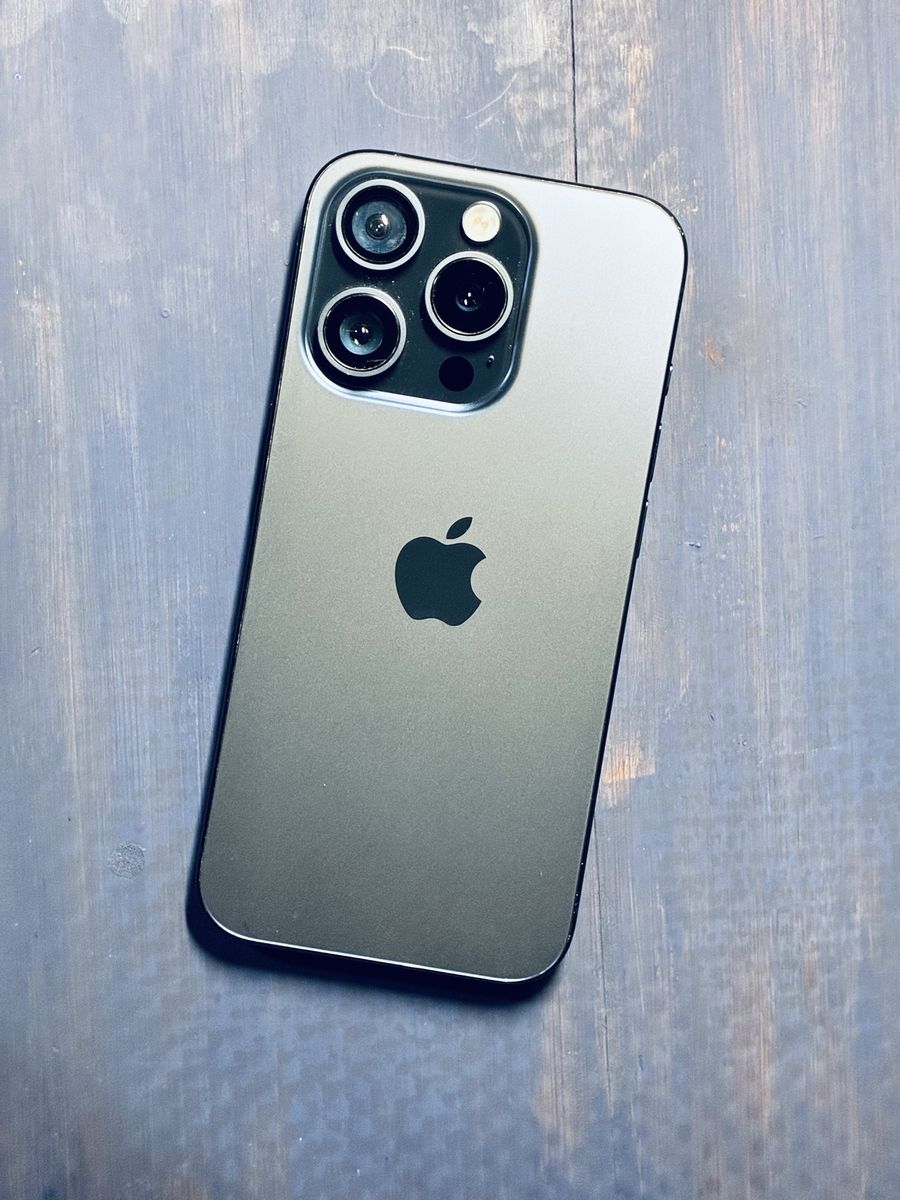 iPhone 15 Pro Unlocked 100% Battery Health
