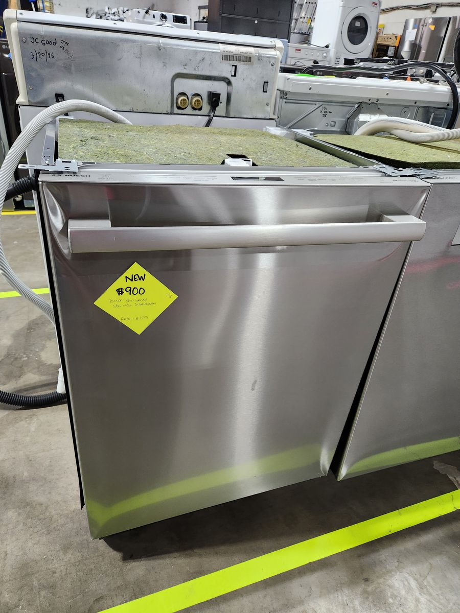 BEAUTIFUL BRAND NEW! BOSCH 800 SERIES STAINLESS STEEL DISHWASHER!