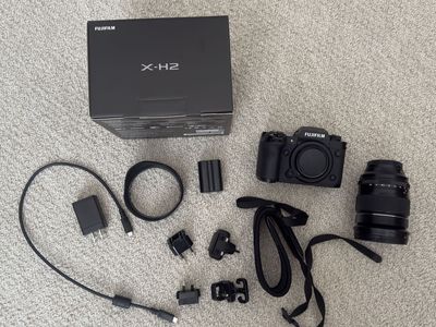 Fujifilm XH2 AND Lens