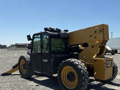2013 CAT TL 943C Telehandler