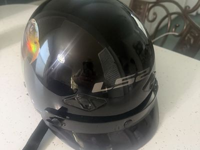 LS2 helmet