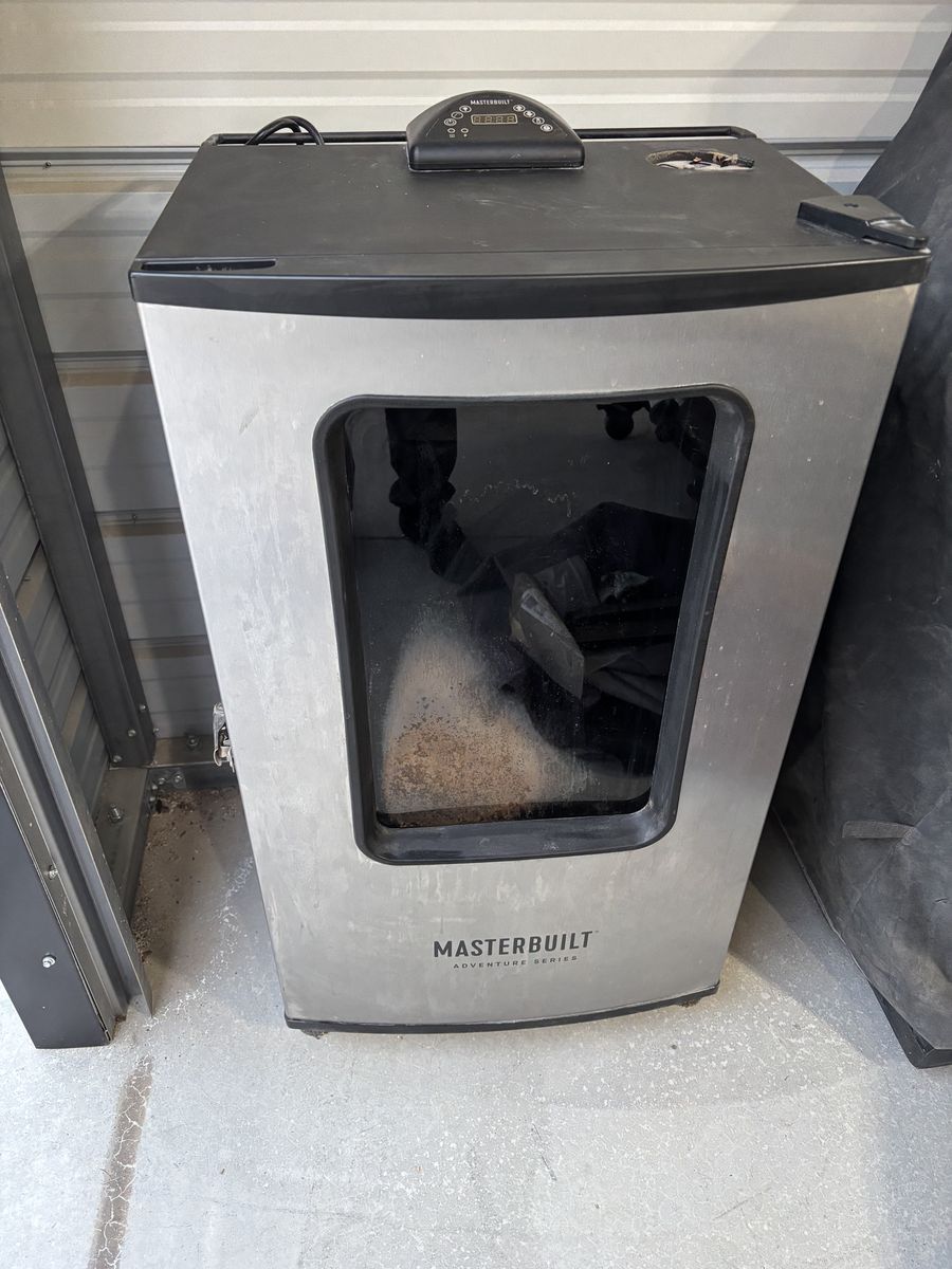 Masterbuilt Smoker