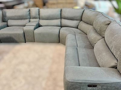 FREE DELIVERY – Gilman Creek 6-Piece Power Reclining Sectional - $1000 OFF