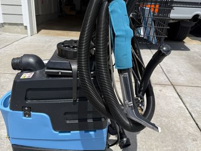 Mytee lite carpet extractor
