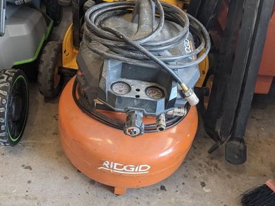 Air compressor