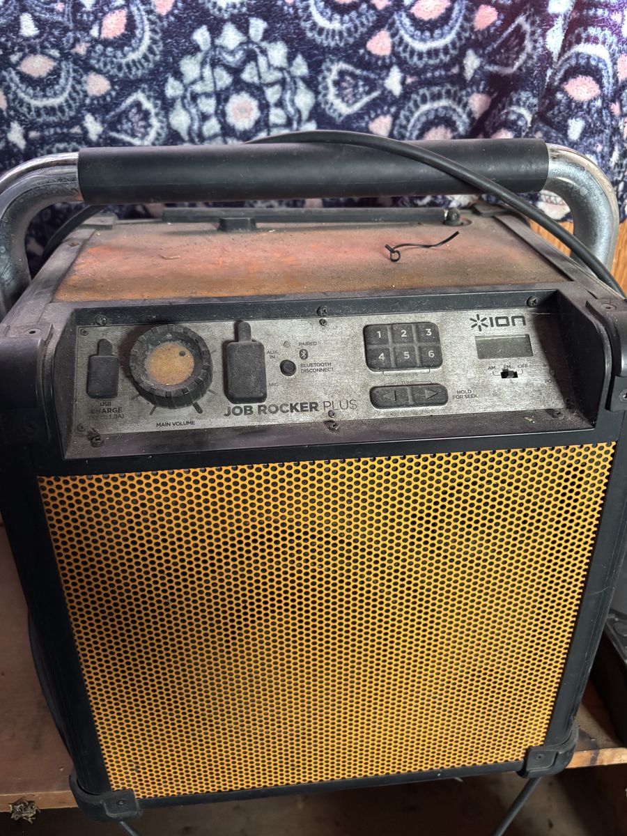 Ion job rocker Bluetooth construction speaker