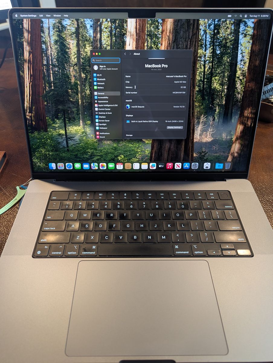 Apple MacBook Pro 16" (2023) M2 Max - 32GB RAM Liquid Retina XDR Display