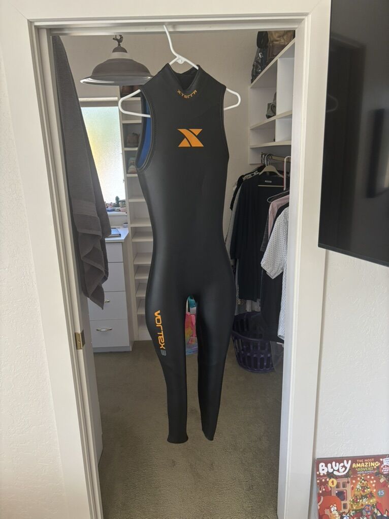 Xterra Sleeveless Wetsuit Medium Long