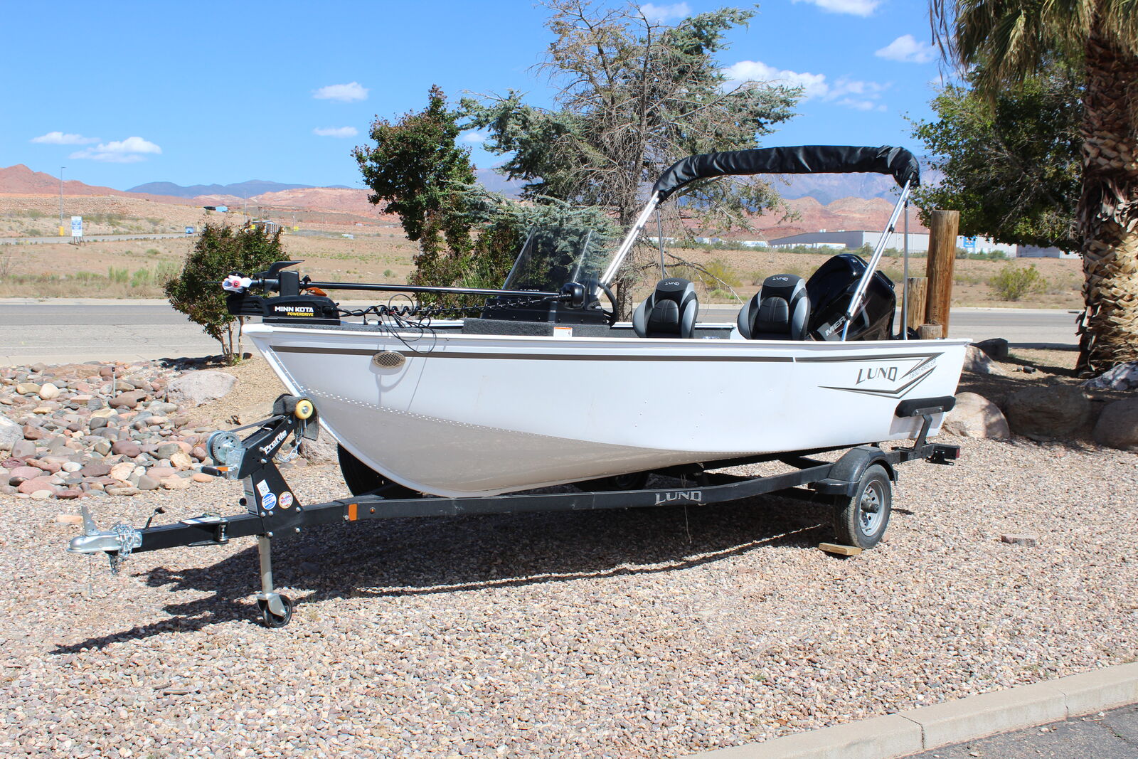 2025 Lund 1650 Angler SS (Limited Time Discount)