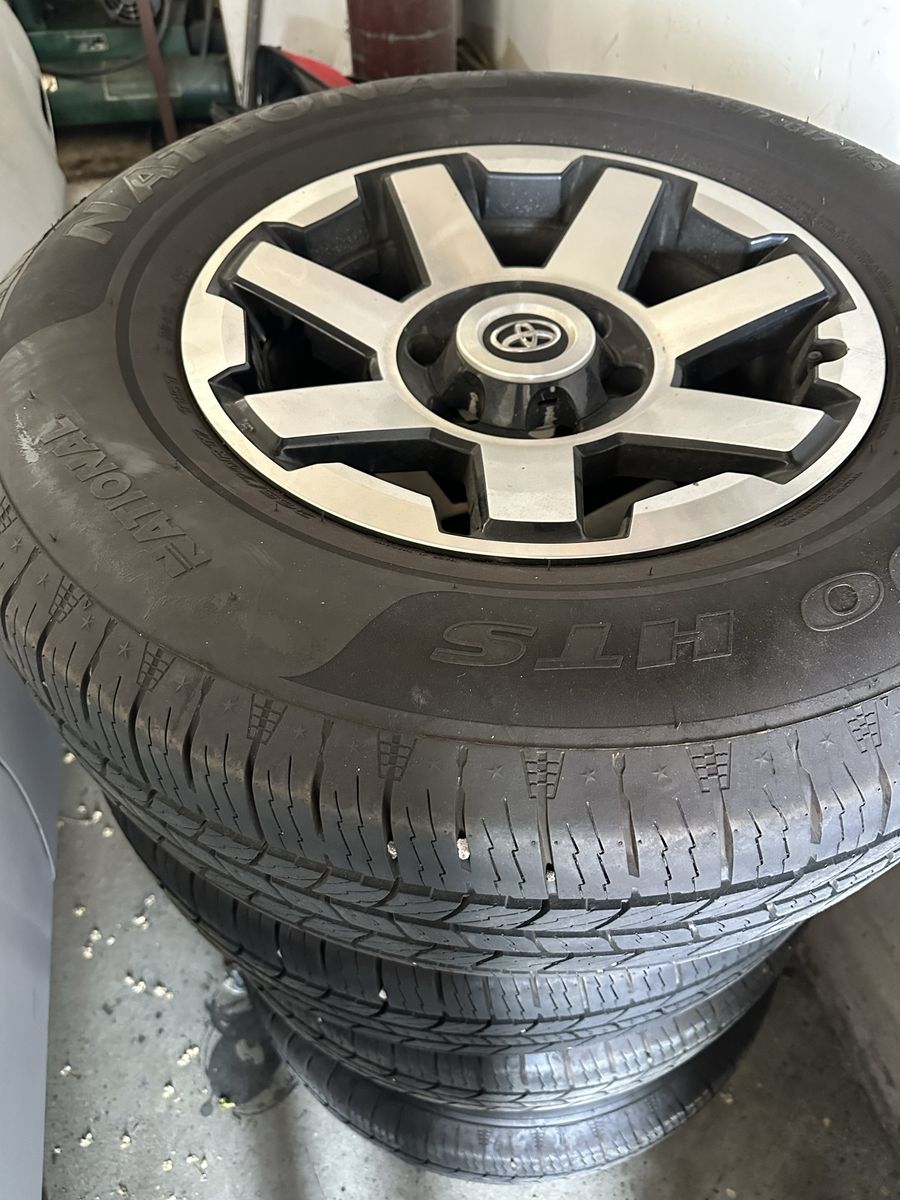 Tacoma , 4Runner