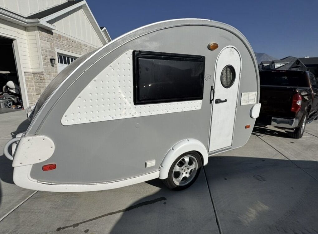 Clean 2008 Dutchman T@B 320 1250 Pounds