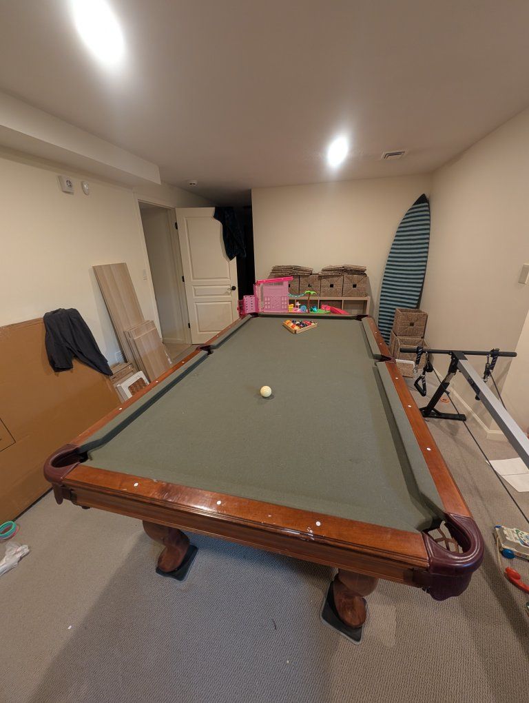 Pool Table- Excellent Condition