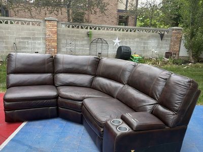 Sofá 4-piece power reclining sectional adjustable Headrests