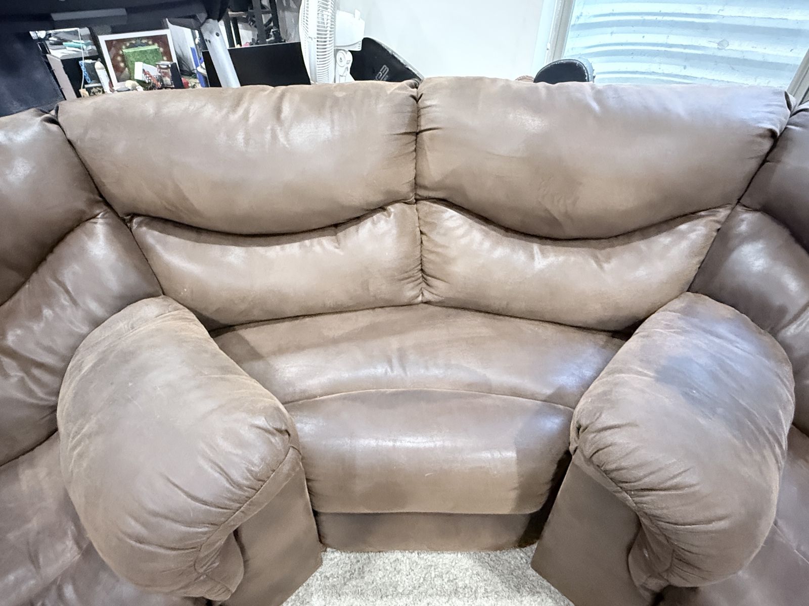 Main image 4