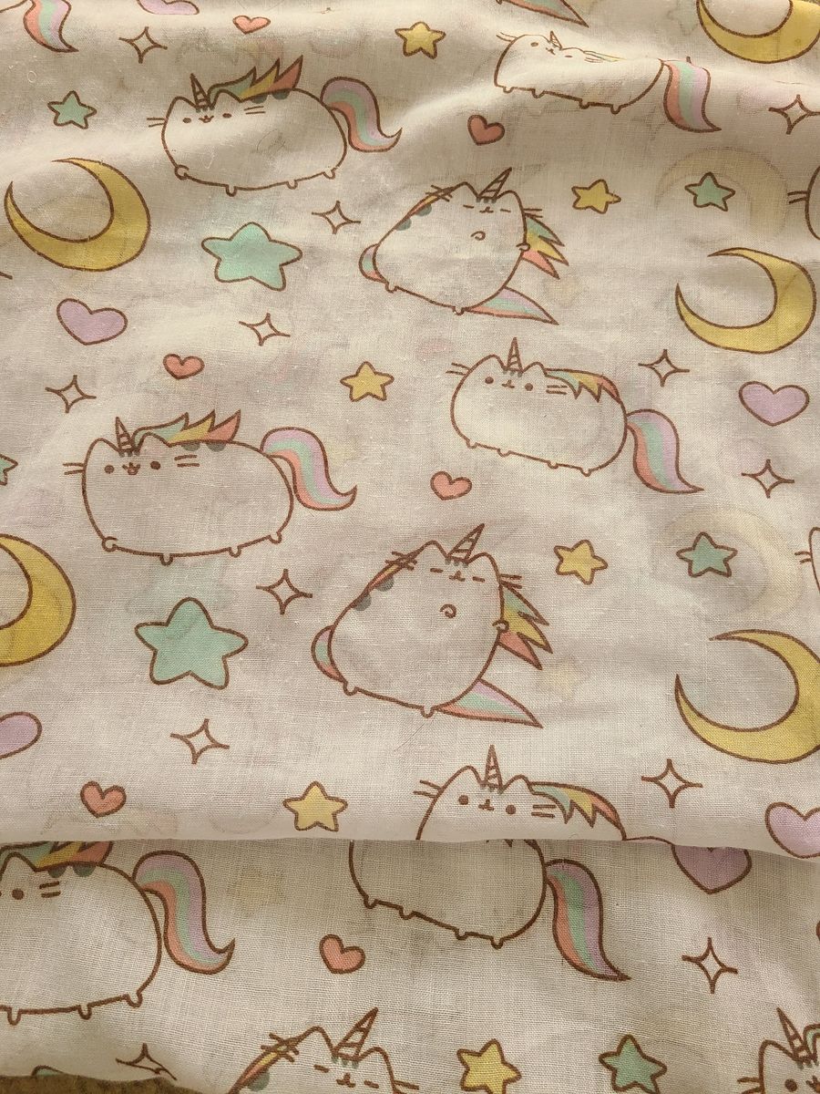 pushen cat scarf and 1 Easter egg