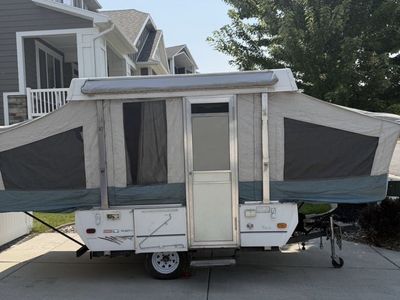 Clean Coleman Taos Sleeps 6 Only 995 Pounds