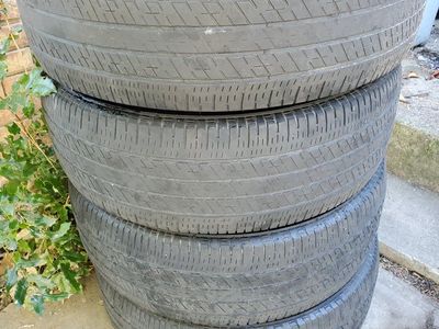 Bridgestone Dueler H/T 265/70R16 112T Tires - Set of 4, Great Tread