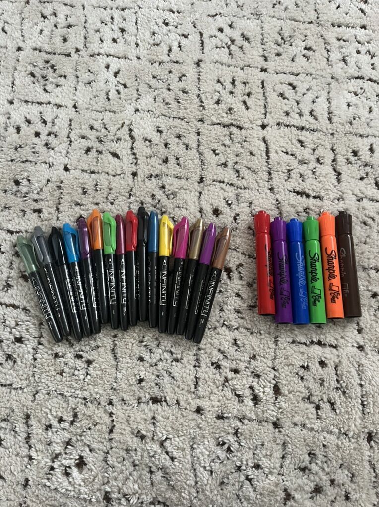 Permanent Markers / Sharpies