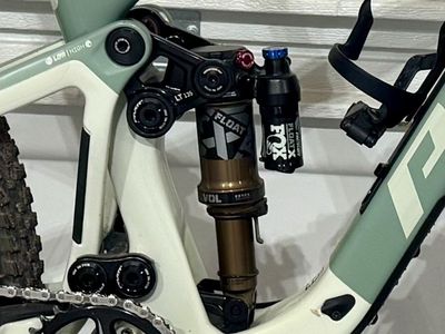 Fox Factory Float X 185 X 55