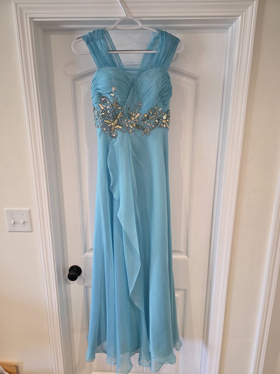 Size Small Formal Gown/Float Dress