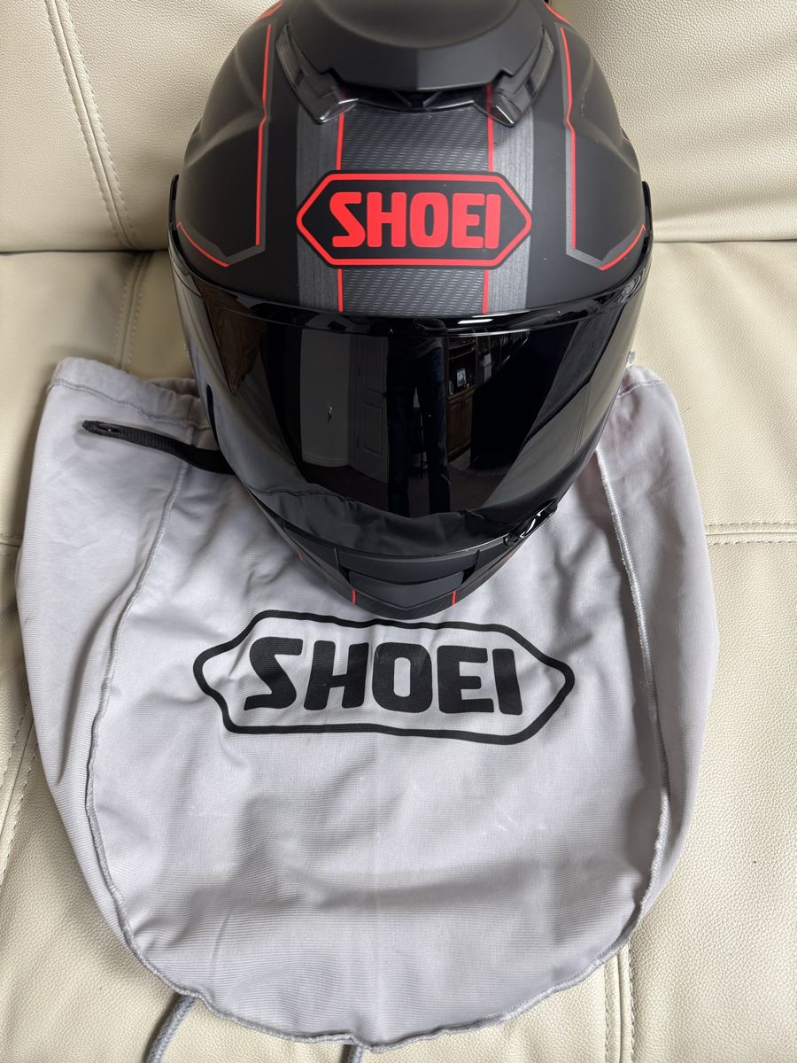 Shoei GT-Air Full-Face Motorcycle Helmet - Size Large Matte Black/Red, FMVSS No. 218 Certified