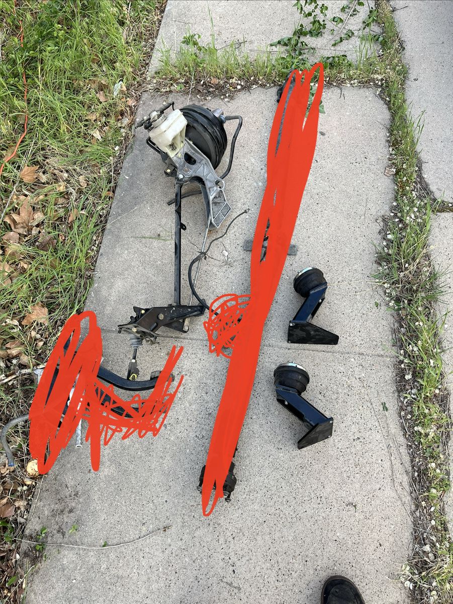 E30 v8 mount and booster