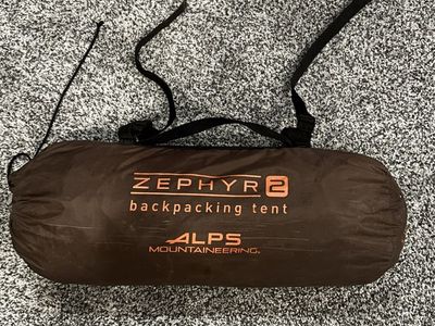 Alps Mountaineering Zephyr 2 Backpacking Tent (3 season)