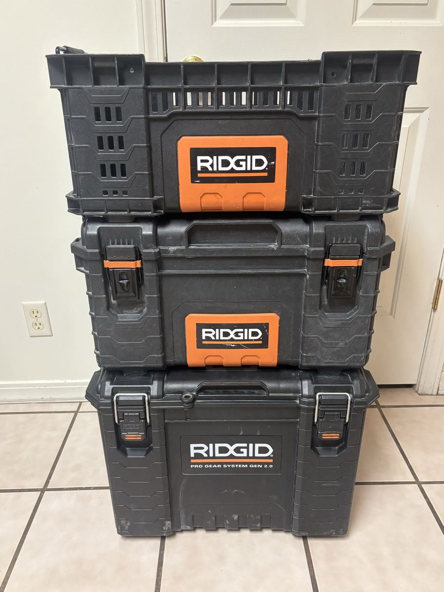 Modular tool boxes