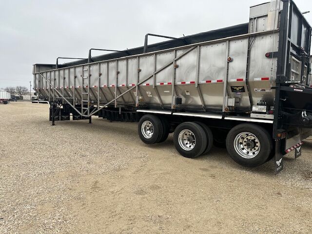 2026 STAINLESS TRINITY BELT TRAILER, AGRI-FLEX