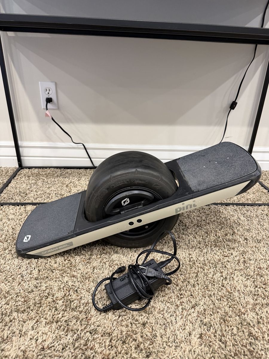 Onewheel Pint new