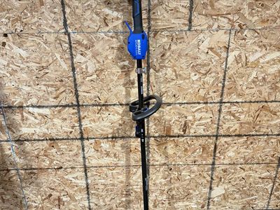 Kobalt 40-Volt 40-volt 9-in Handheld Battery Lawn Edger