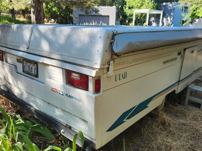 1994 Coleman Fleetwood Utah 14ft Pop-Up Tent Trailer - Needs Gas Line/Tires/Brakes