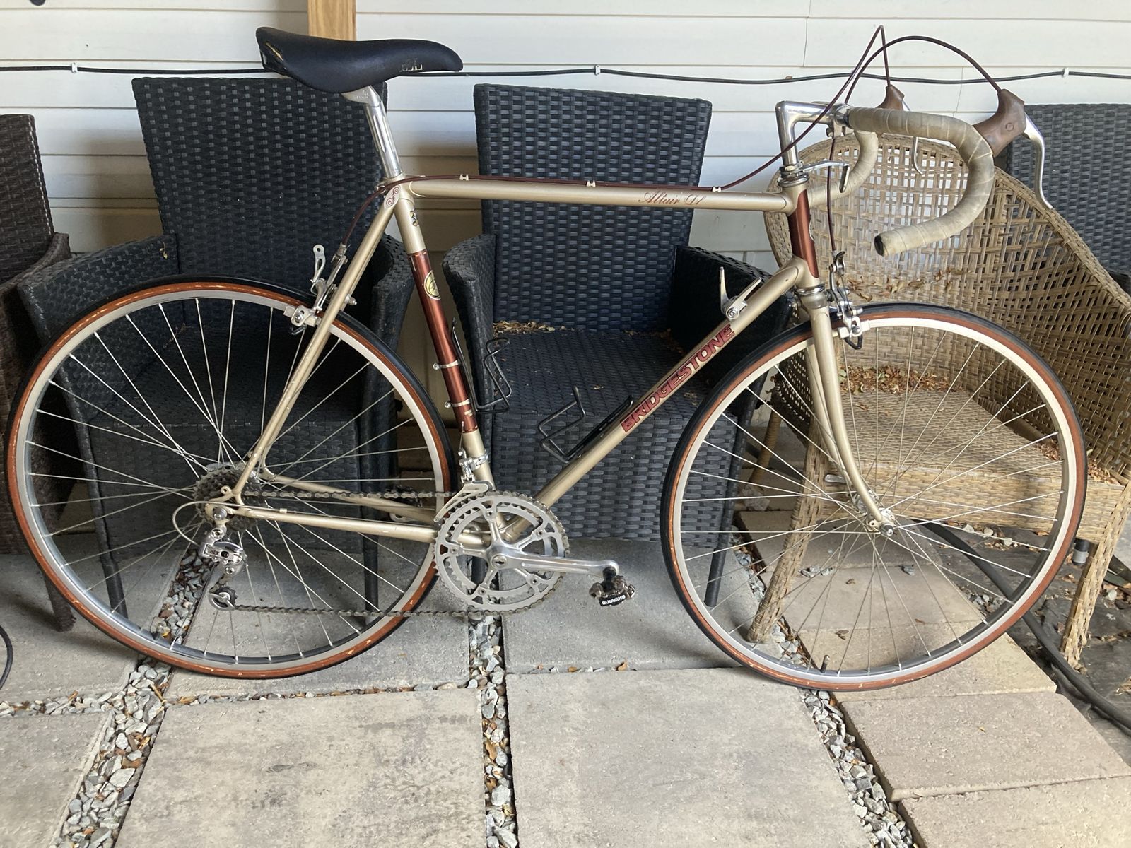Vintage Bridgestone Altair GT Road Bike - Gold / Brown