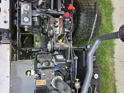2025 Walker Mower 27I with POWER DUMP 48" deck