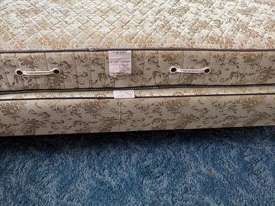 Queen mattress and box spring