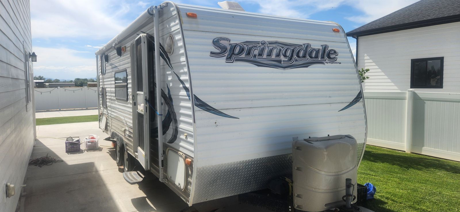 2013 Kesystone Travel Trailer -  Model - Springdale Series M-210