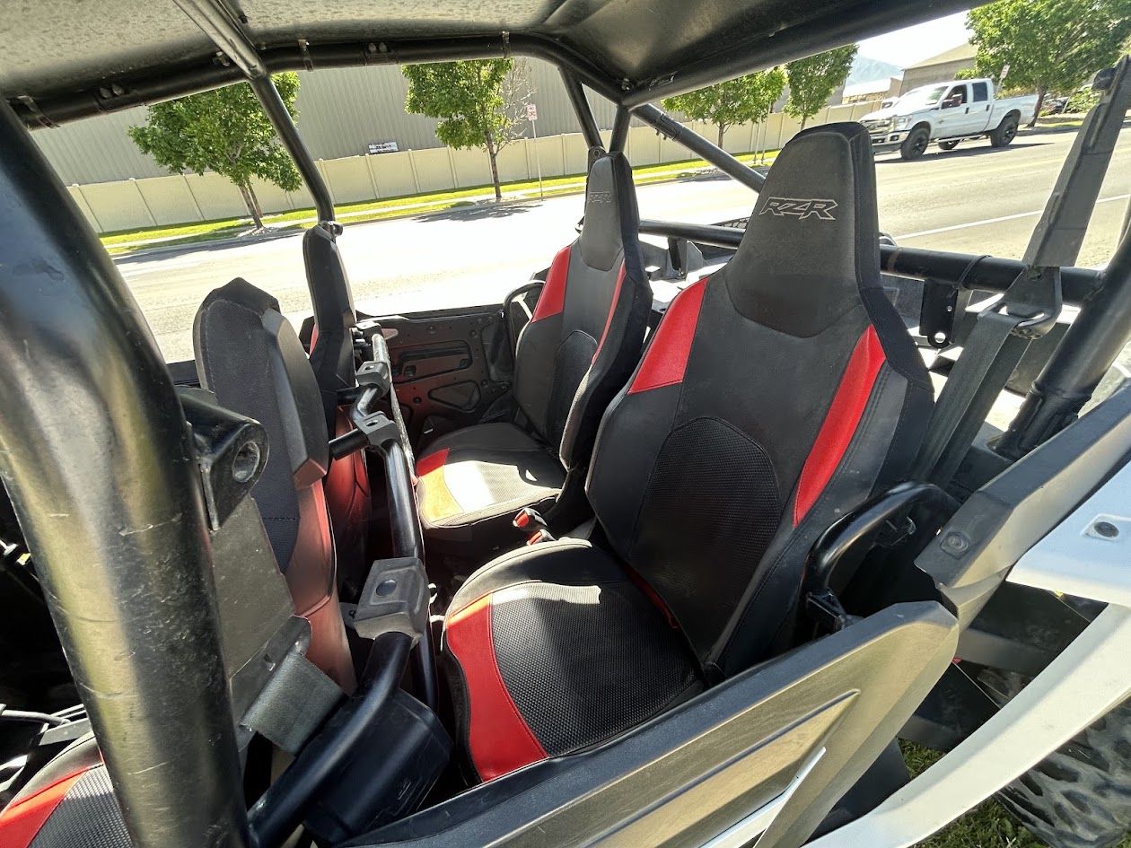 Polaris XP 4 1000 - 4-Seater UTV Rental