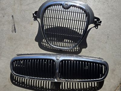 2 Jaguar Grills