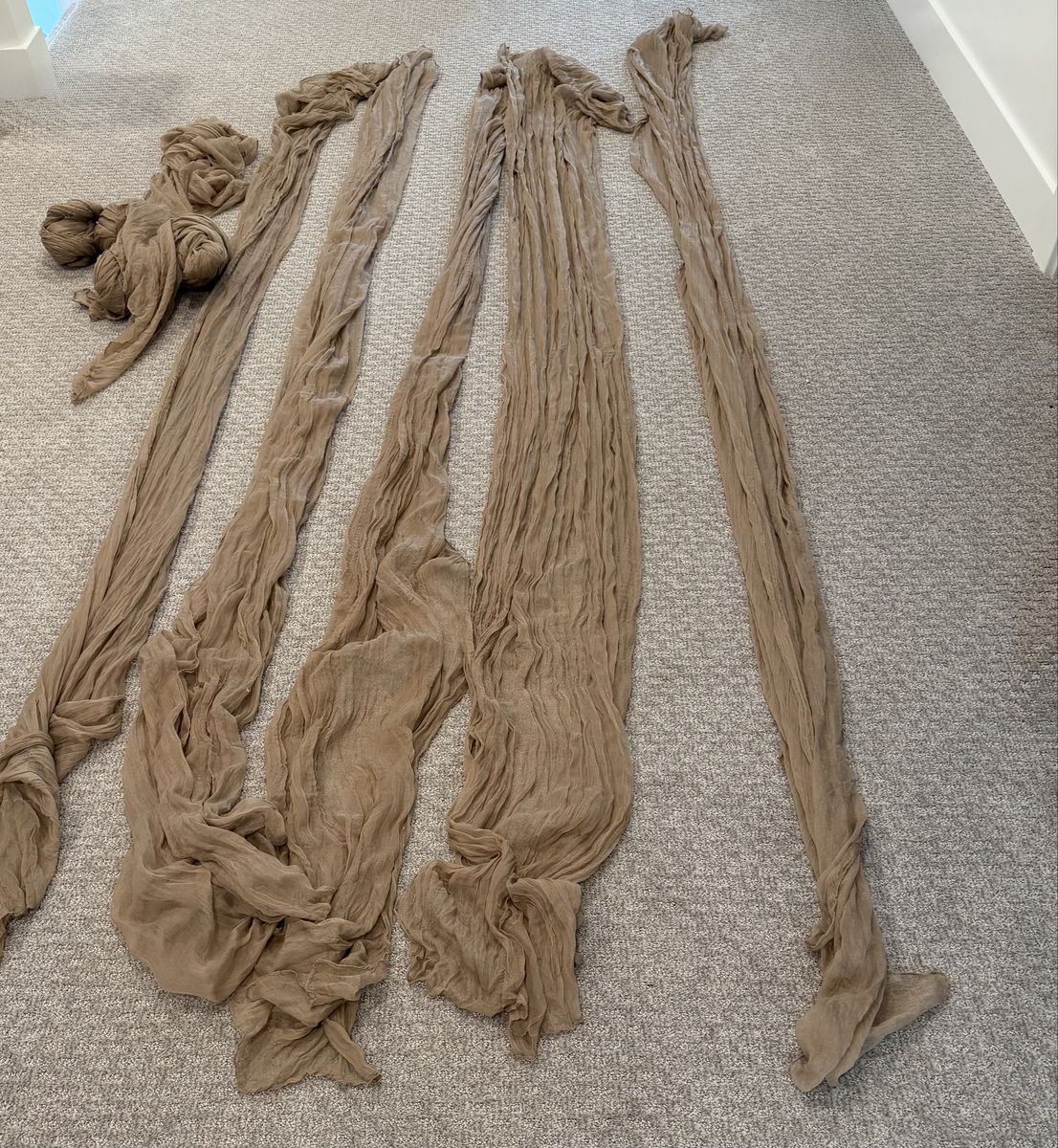 Main image 17