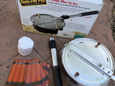 Wabash Valley Farms Open-Fire Pop Outdoor Popcorn Popper Kit