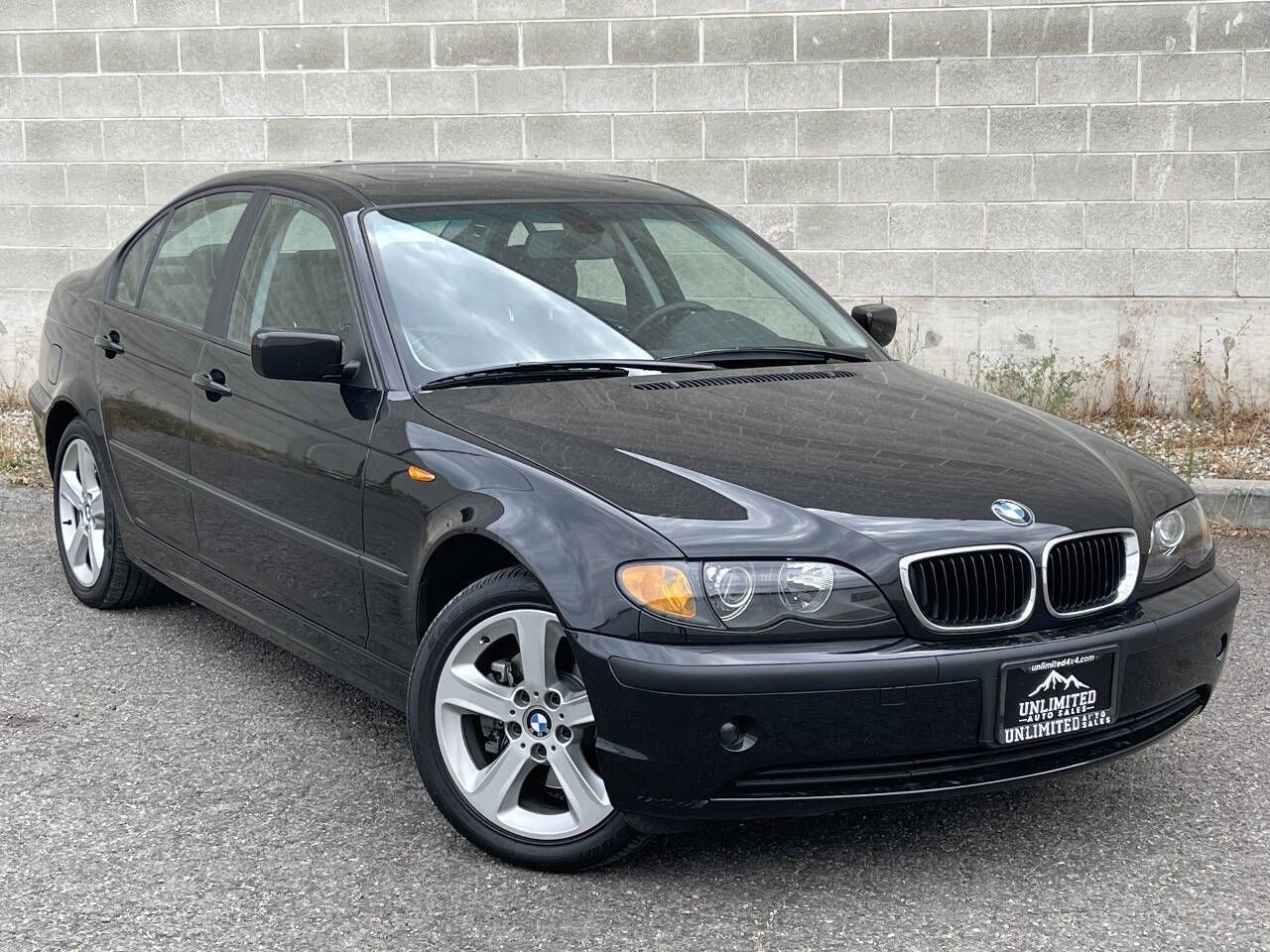 2004 BMW 3 Series 325xi