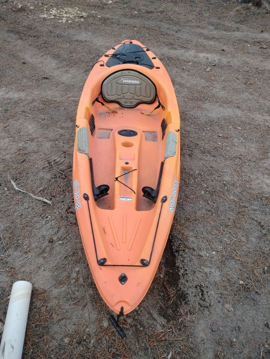 Sun Dolphin Kayak adult