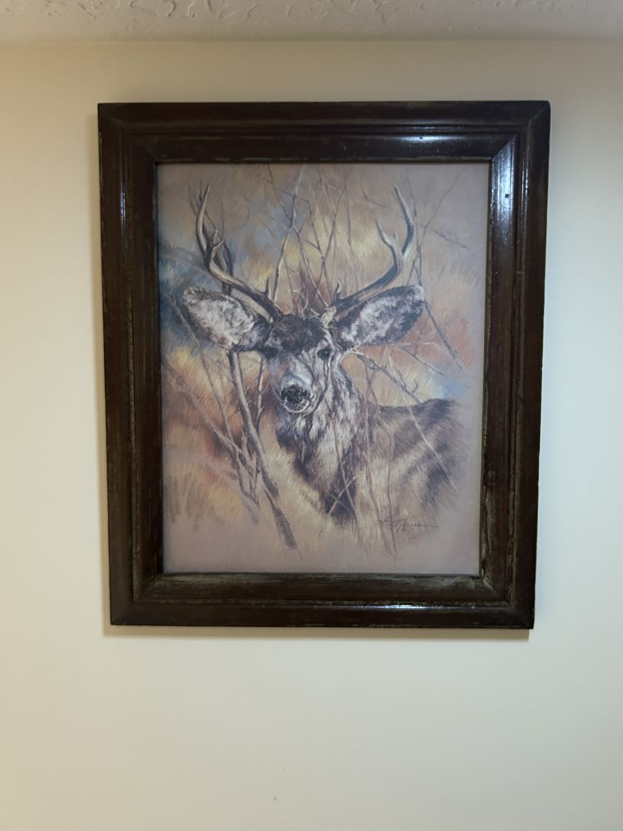 Traditional deer artwork