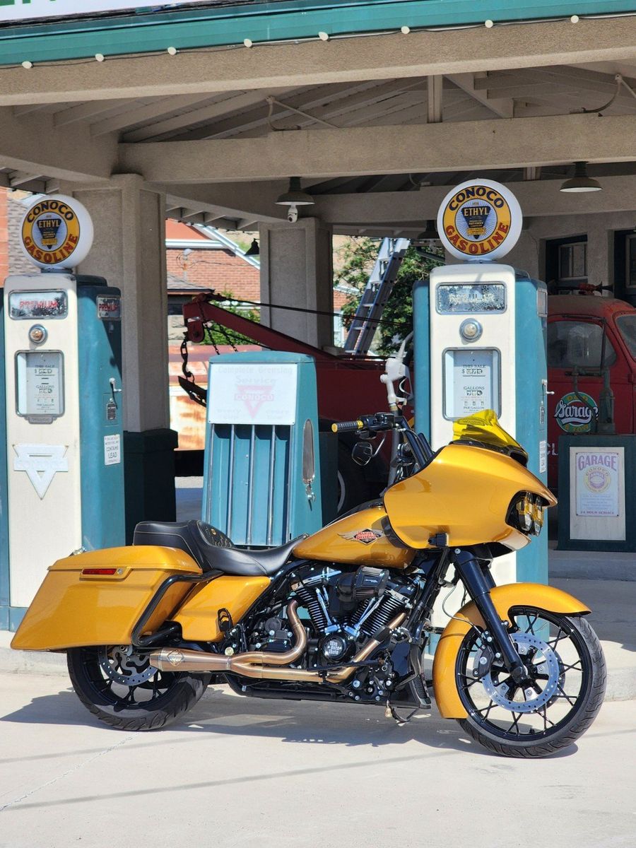 2023 Harley Davidson Road Glide Special 